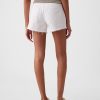 4″ Low Rise Stride Jeansshorts