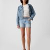 5″ flickvänshorts i medelhög jeans