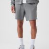 8″ GapFit Tech Shorts med E-midja