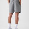 8″ GapFit Tech Shorts med E-midja