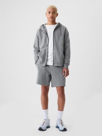 8″ GapFit Tech Shorts med E-midja