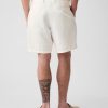 8″ shorts i linne-bomull