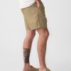 8" Moderna shorts