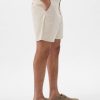 8" Moderna shorts