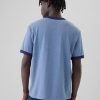 Atletisk logotyp grafisk T-shirt