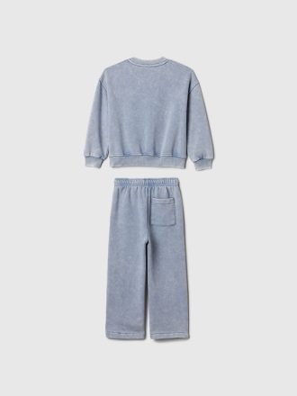 Baby & Småbarn avslappnat svettset