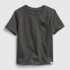 Baby & Toddler Mix & Matcha T-shirt med fickor Baby & Toddler Mix & Matcha T-shirt med fickor