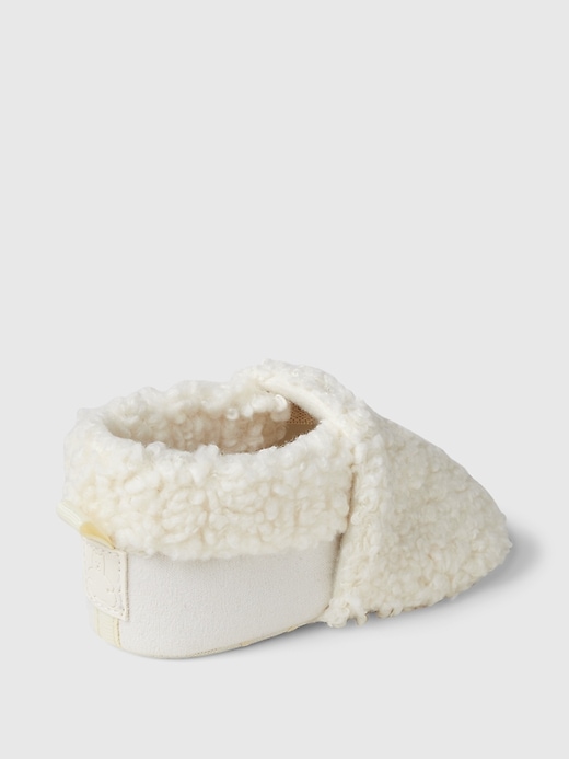 Baby sherpa tossor Baby sherpa tossor