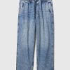 Baggy jeans