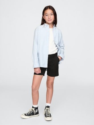 Bermudashorts för barn med medelhöga uniformer