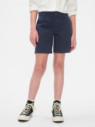 Bermudashorts för barn med medelhöga uniformer