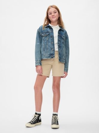 Bermudashorts för barn med medelhöga uniformer