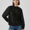 Broderad Eyelet Top