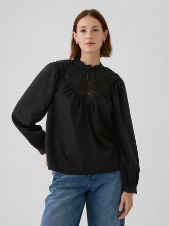 Broderad Eyelet Top