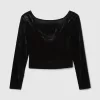 Cropped Velvet Off-Soulder Topp