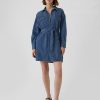 Denim miniskjortklänning med bälte Denim miniskjortklänning med bälte
