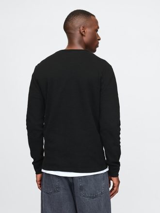 Dubbelstickad Henley T-shirt