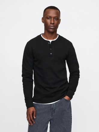 Dubbelstickad Henley T-shirt