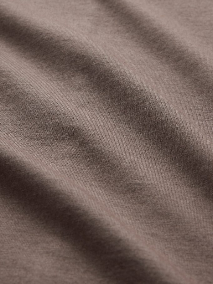 Fjäderlätt turtleneck linne