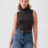 Fjäderlätt turtleneck linne