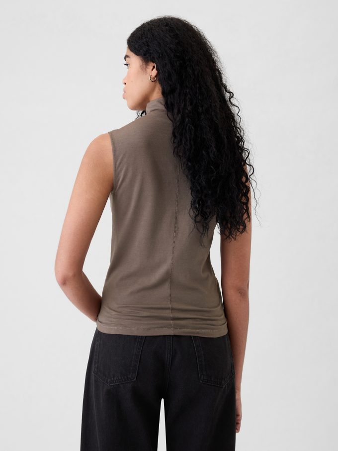 Fjäderlätt turtleneck linne