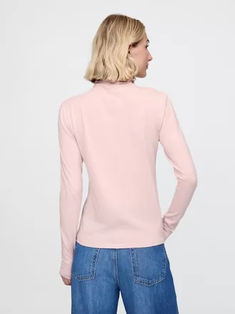 Fjäderlätt turtleneck