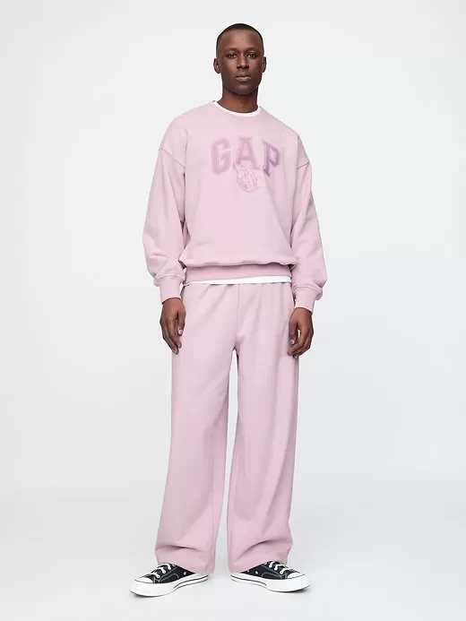 Gap × Disney Oversized Logo Sweatshirt Gap × Disney Oversized Logo Sweatshirt