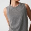 GapFit Breathe Cropped Muscle T-shirt