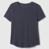 GapFit Breathe T-shirt