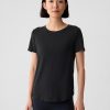 GapFit Breathe T-shirt