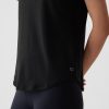 GapFit Breathe T-shirt