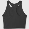 GapFit High Neck Cropped Brami