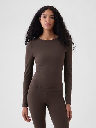 GapFit Lightweight Performance T-shirt
