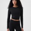 GapFit Lightweight Performance T-shirt