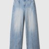 Högt stigande jeans med vida ben Högt stigande jeans med vida ben