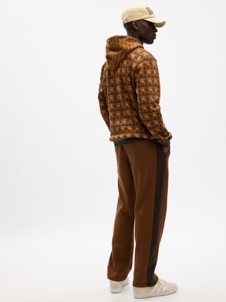 Huvtröja med GAP × DAP-logotyp