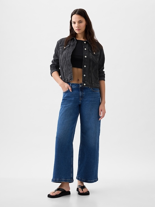 Jeans med vida ben i låga ben Jeans med vida ben i låga ben
