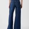 Jeans med vida ben med hög resning