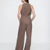 Jumpsuit med V-ringad sammet Jumpsuit med V-ringad sammet