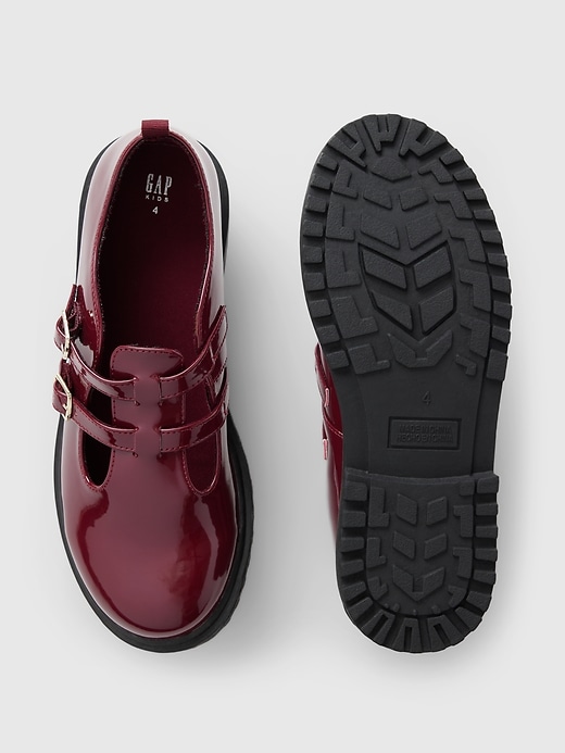 Loafers med dubbla T-band för barn Loafers med dubbla T-band för barn