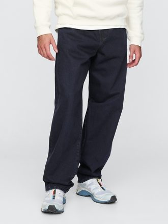 Lösa jeans från 90-talet