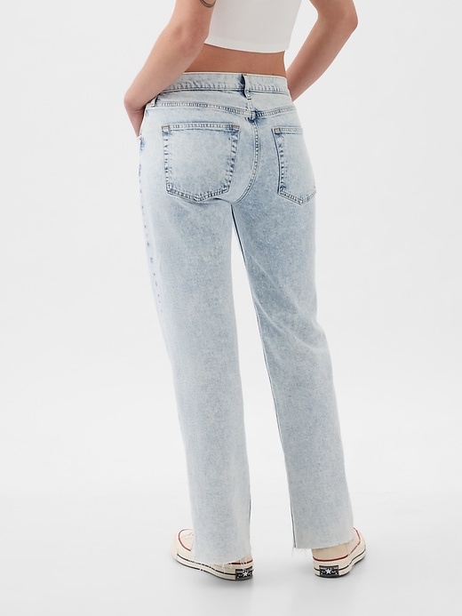 Lösa jeans i medelhög 90-tal Lösa jeans i medelhög 90-tal