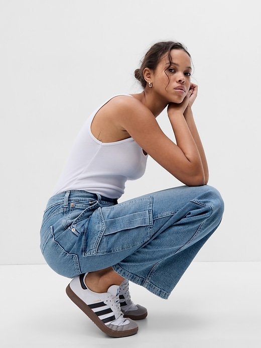 Mid Rise 90-tal Loose Cargo Jeans Mid Rise 90-tal Loose Cargo Jeans
