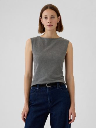 Modern Boatneck Topp