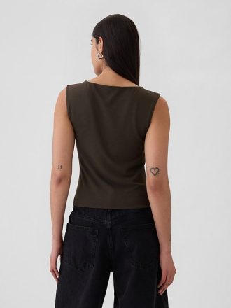 Modern Boatneck Topp