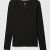 Modern V-ringad T-shirt
