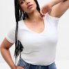 Modern V-ringad T-shirt