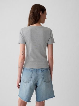 Modern beskuren T-shirt