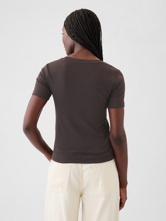 Modern beskuren T-shirt