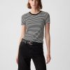 Modern beskuren T-shirt Modern beskuren T-shirt